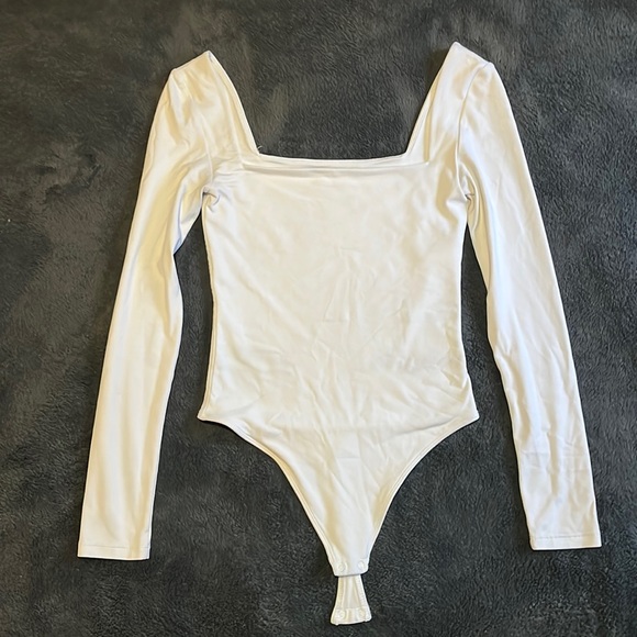 White Babaton Contour Squareneck Longsleeve Bodysuit - Picture 2 of 4